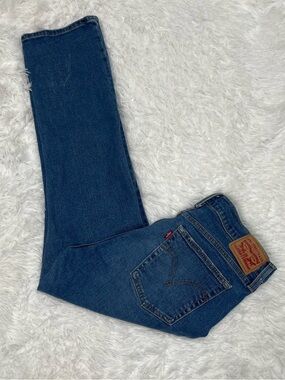 Levis Wedgie Straight Jeans Women’s Size 32 32x27 Blue Denim Button Fly
